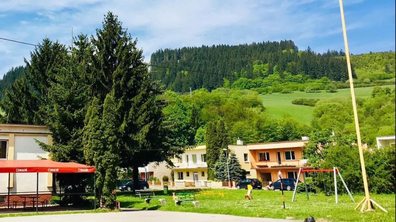 Rodinny Retro Domcek Дольни-Кубин Экстерьер фото